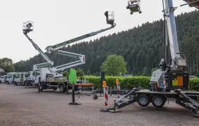 Baumpflege Hebebühne